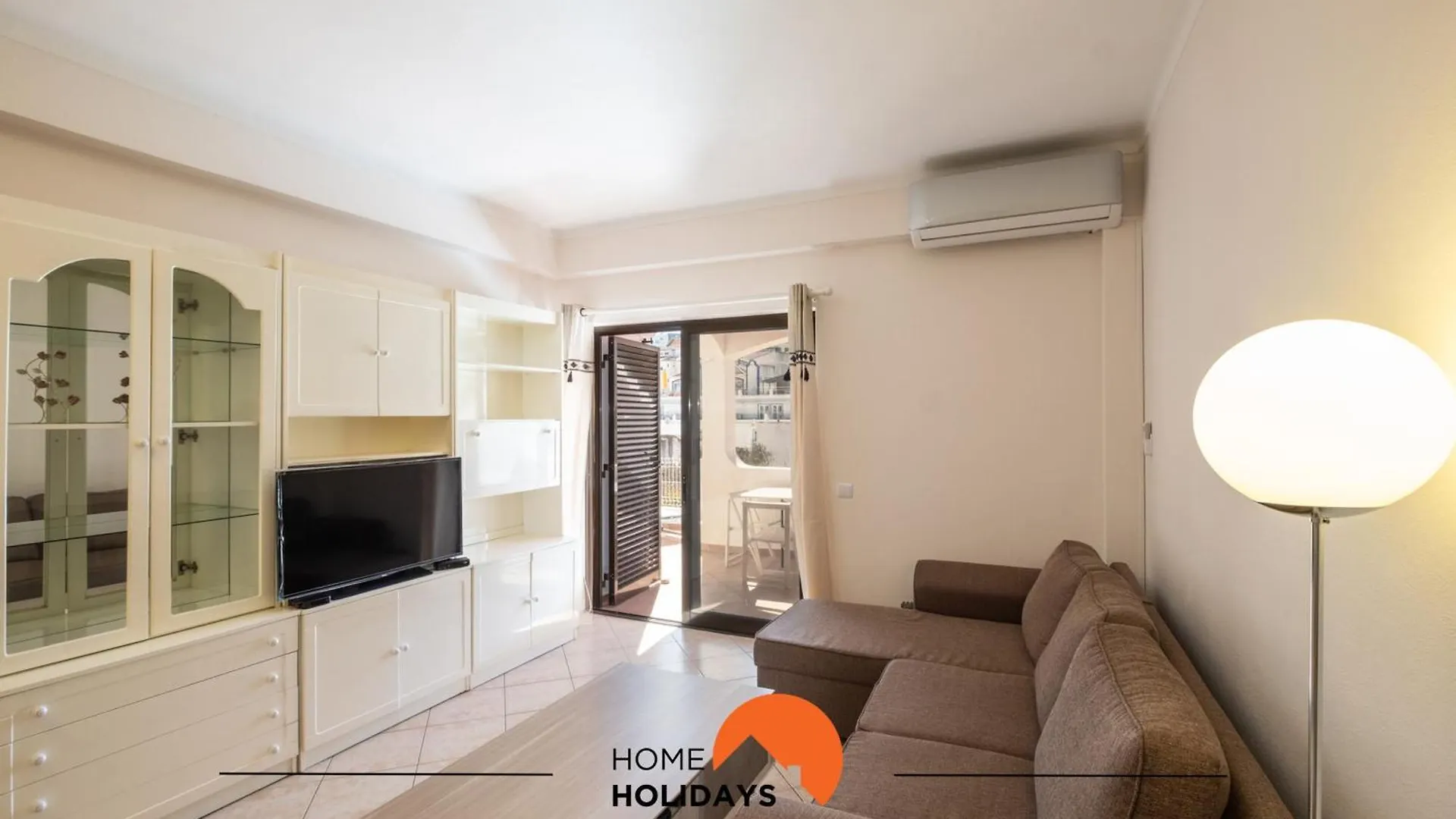 #043 Hassan Flat By Home Holidays Albufeira Apartment